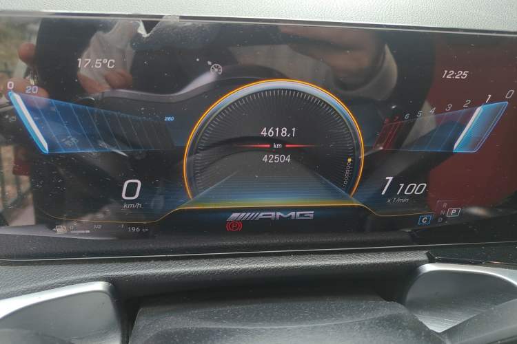 Used Mercedes-Benz GLB AMG 2022 AMG GLB 35 4MATIC Instrument Cluster