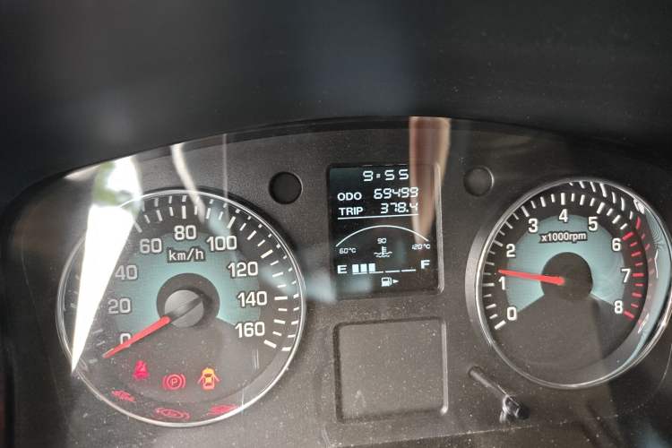 Used Jinbei New Hiace X30L 2021 1.5L Business Van Non-Air-Conditioned Version China VI Standard SWC15M