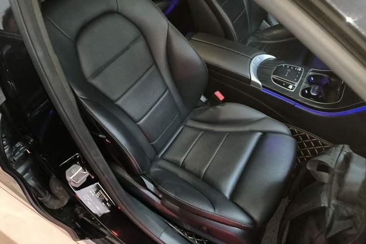 Used Mercedes-Benz C-Class 2021 C 260 L Sport Edition Right Front Seat