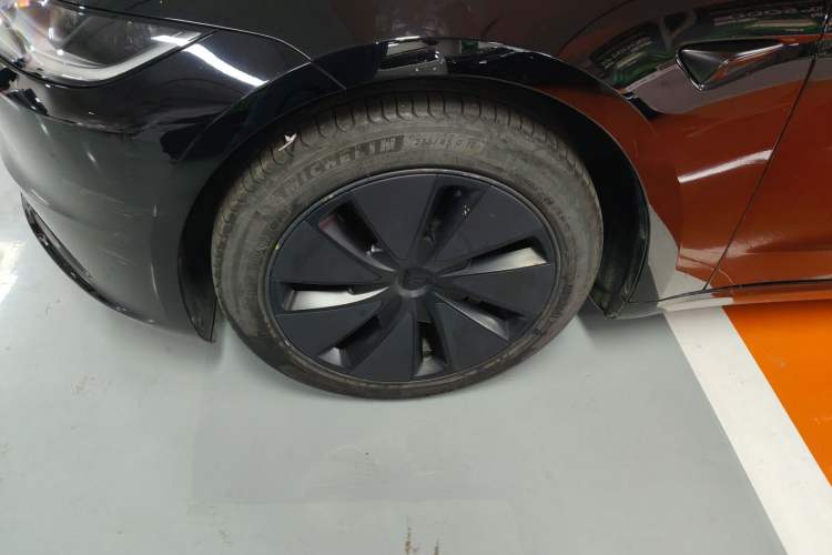 Used Tesla Model 3 2023 Rear-Wheel-Drive Version
