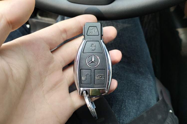 Used Mercedes-Benz V-Class 2022 V 260 L Long-wheelbase Luxury Edition