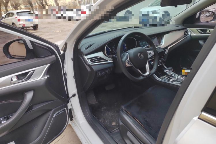 Used CHANGAN Eado 2018 High-Energy Edition 1.6L GDI Automatic Pioneer Model China V Standard Driver Seat