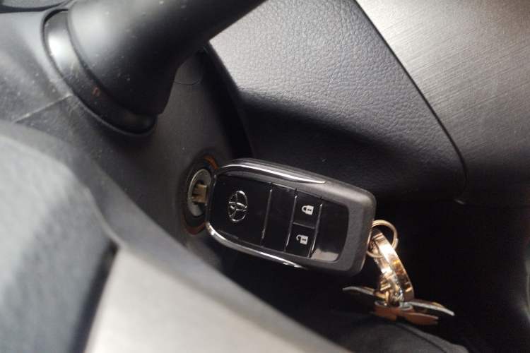 Used Toyota RAV4 2013 Special Edition 2.0L Automatic Classic