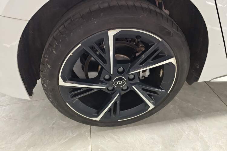 Used Audi A3 2024 Sportback 35 TFSI Fashionable Sports Model
