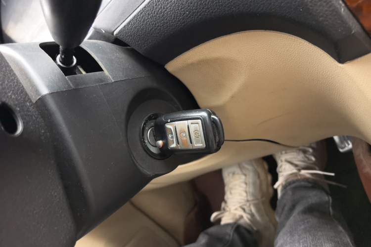 Used Dongfeng Fengon 330 2016 1.5L Manual Enjoyment Model DK15 Vehicle Key