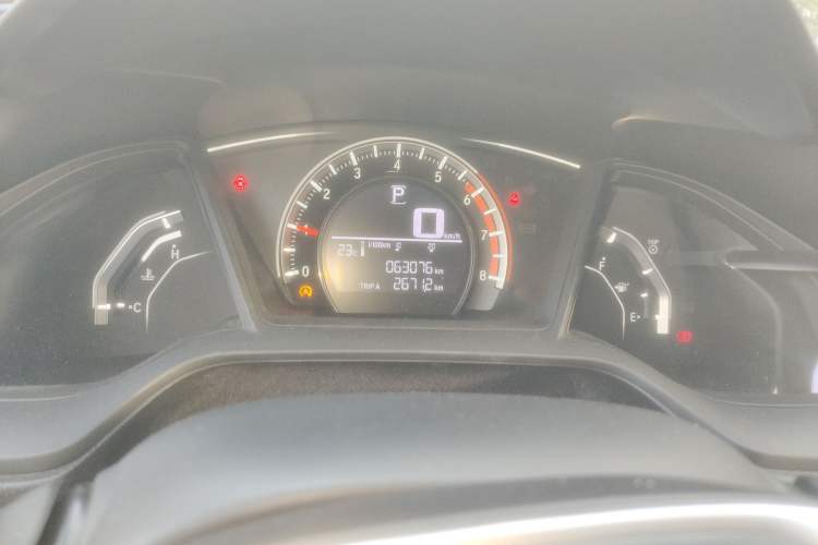 Used Honda Civic 2016 180TURBO CVT Comfort Version
