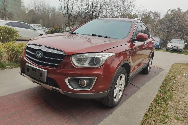 Used Bestune X80 2016 2.0L automatic Comfort trim level