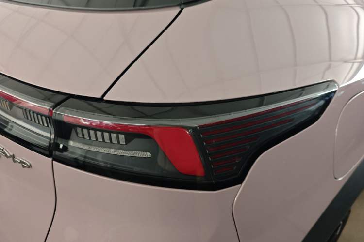 Used Lynk & Co 06 EM-P 2023 EM-P 126 Long-Range Halo