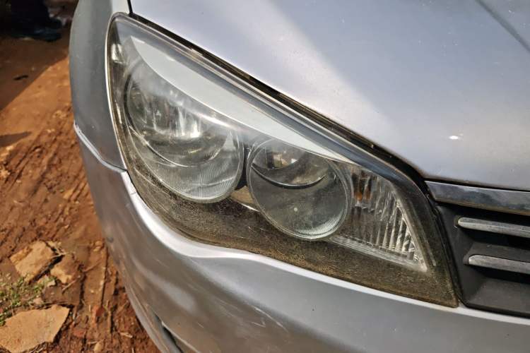 Used Roewe 350 2013 350S 1.5L Manual Xunchi Edition