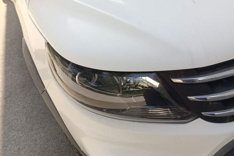 Used FORTHING Joyear X5 2013 1.6L Manual Luxury Model China IV Standard Right Front Headlight