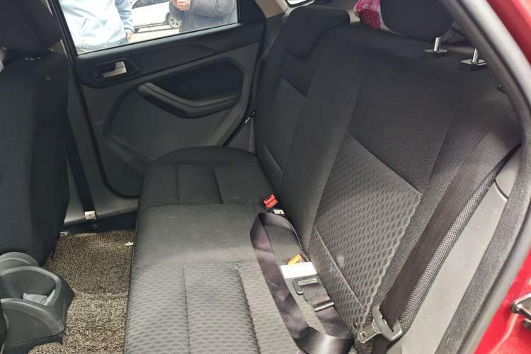 Used Ford Focus 2012 Hatchback Classic 1.8L Automatic Base Model
