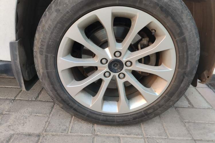 Used Haval H2 2017 Red-Label 1.5T Manual Two-Wheel Drive Luxury Model