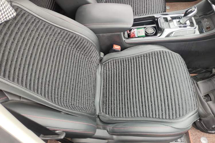 Used MG HS 2020 20T Automatic Two-Wheel Drive Ultra-Luxury Version China VI Standard