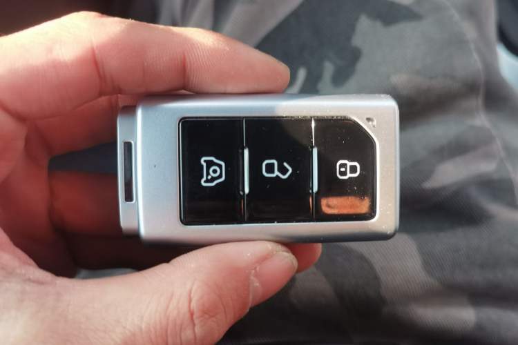 Used 212 T01 2024 2.0T Mechanic
