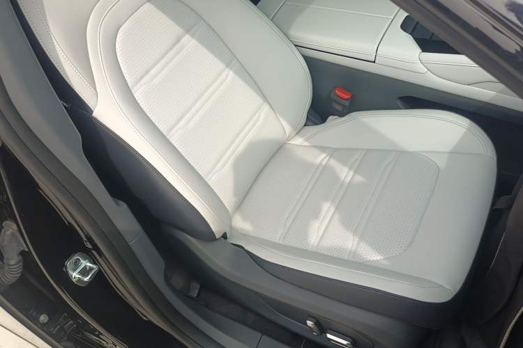 Used Dongfeng eπ eπ007 2024 Range-Extended 200 RuYi Edition