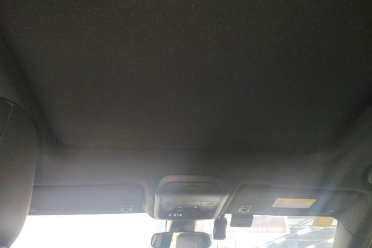 Used Cadillac XT6 2022 2.0T Six-Seater Four-Wheel-Drive Luxury Version