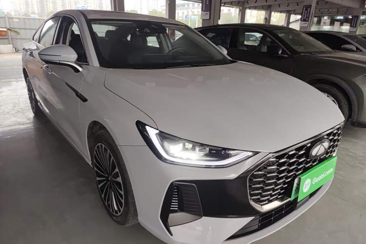 Used Chery Fengyun A8L 2025 1.5 TGDI 145 km Luxury Version
