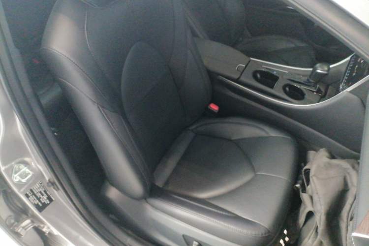 Used Toyota Avalon 2023 2.0L Premium Edition