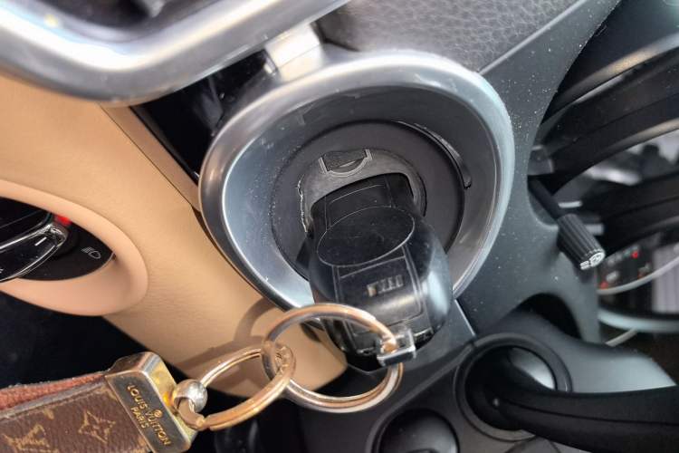 Used Porsche Cayenne 2015 Cayenne 3.0T Vehicle Key