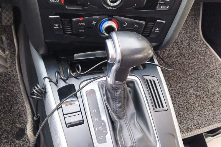 Used Audi A4L 2016 30 TFSI Collector's Edition Automatic Comfort Model
