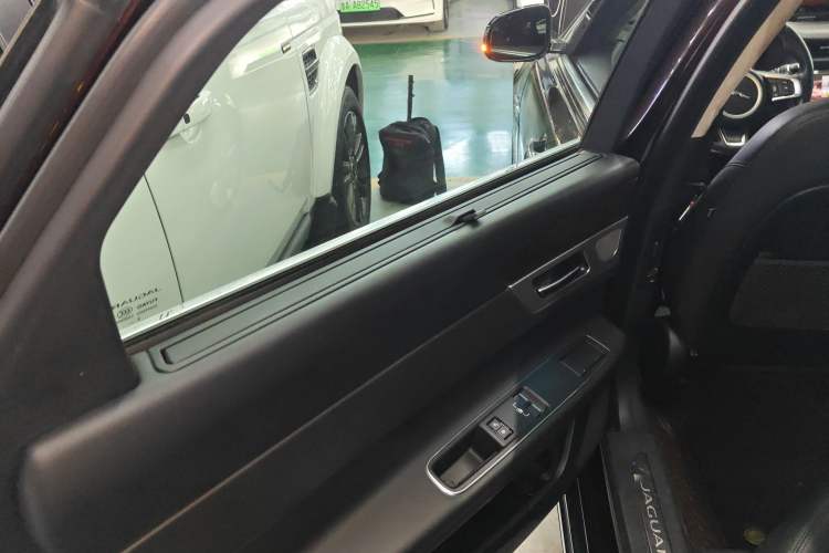 Used Jaguar XFL 2018 XFL 2.0T 250 PS Luxury Edition