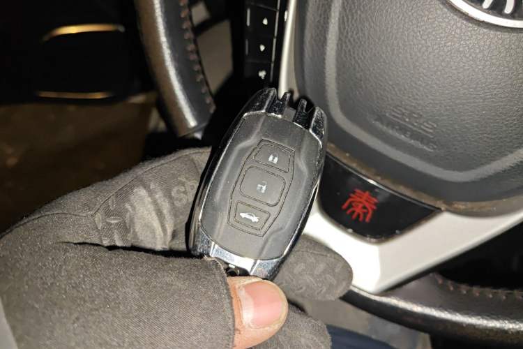 Used BYD Qin New Energy 2015 1.5T Dual-Crown Flagship Edition
