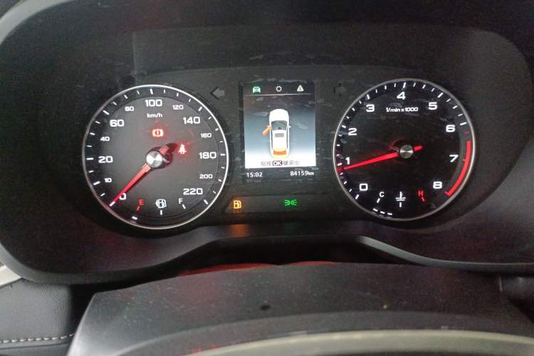 Used Roewe i5 2020 1.5L Manual 4G Connect Leehao Flagship Edition
