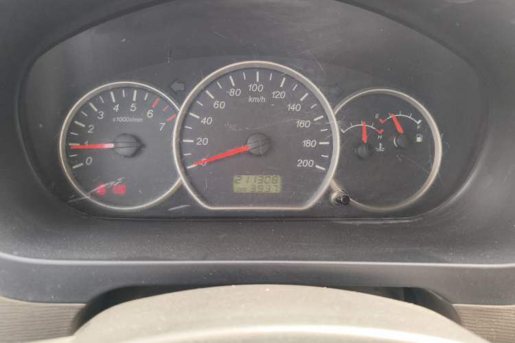 Used Wuling Hongguang 2010 1.2L Base Version China IV Standard Instrument Cluster