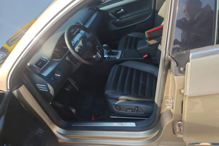 Used Volkswagen FAW-Volkswagen CC 2016 1.8TSI Prestige Model