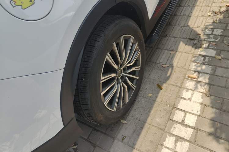 Used JETOUR X70 PRO 2023 1.5T DCT Comfort Edition 5 Seats
