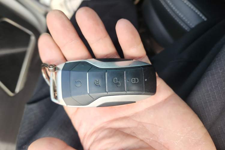 Used BYD Song Pro 2019 1.5T Automatic Luxury Model Vehicle Key