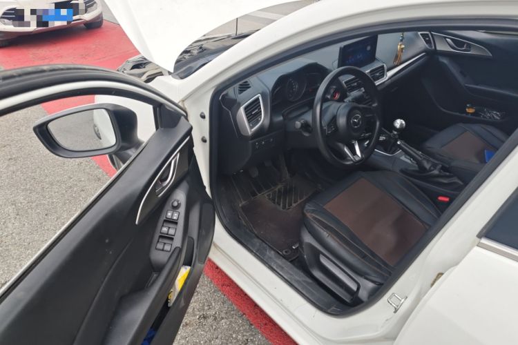 Used Mazda 3 Axela 2017 Sedan 1.5L Manual Comfort Model Emission Standard China V