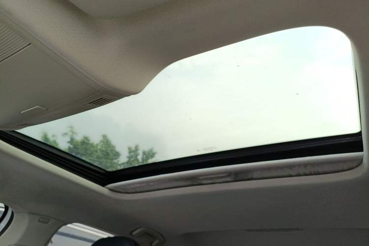 Used Volkswagen Bora 2023 200TSI DSG Smart Drive Version Headliner