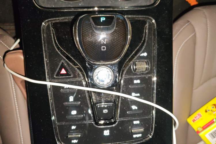 Used BYD Han 2020 DM Four-Wheel Drive Performance Edition Luxury Model Gear Lever