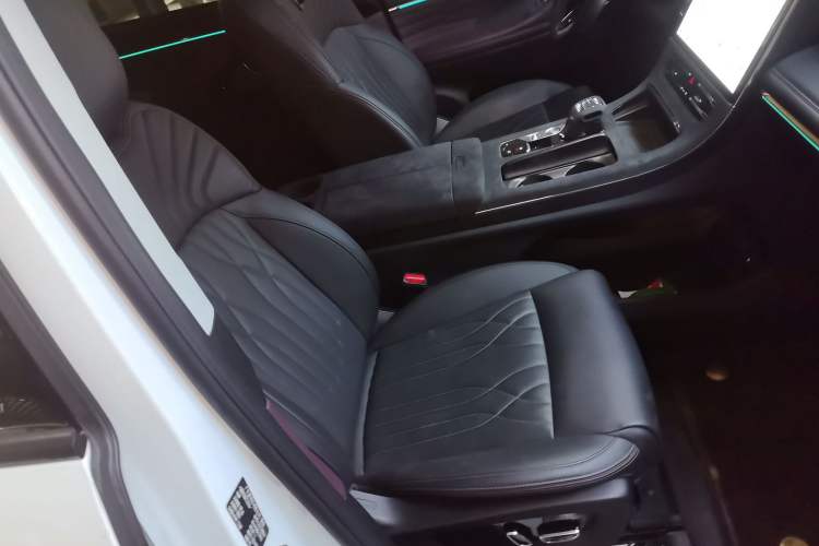 Used GAC Trumpchi M8 2024 Master Series 400T Ultimate Edition
