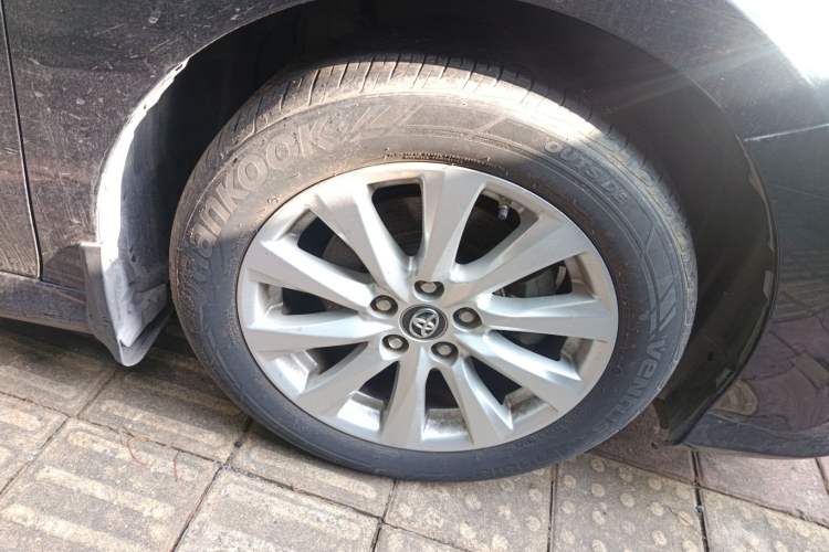 Used Toyota Camry 2019 Revised Version 2.0G Luxury Edition
