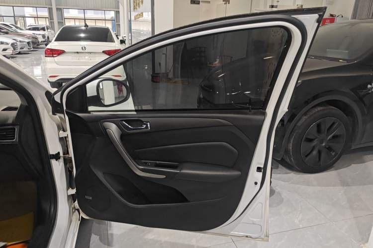 Used Chery Arrizo 5 2016 1.5L Manual Lingchao Edition