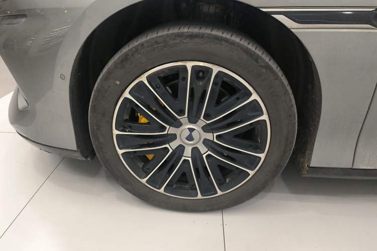 Used Denza Z9GT 2024 1100 Four-Wheel Drive Max Edition