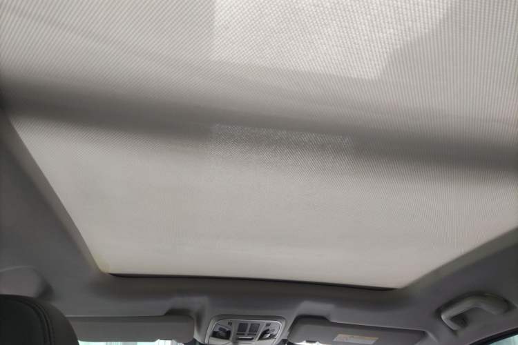 Used Haval H6 2017 Red-Label 2.0T Automatic Two-Wheel Drive Leading Edition
