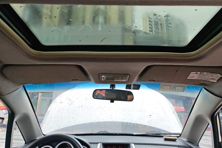 Used CHANGAN CX20 2014 1.4L Manual Sunroof Navigation Version – China IV Standard Headliner