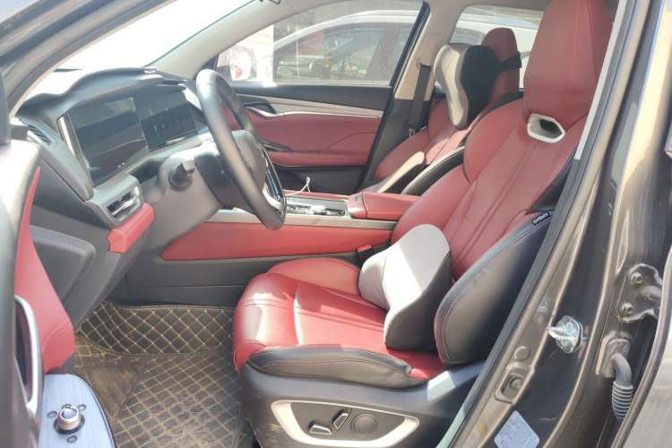 Used CHANGAN CS75 PLUS 2022 1.5T Automatic Luxury Model