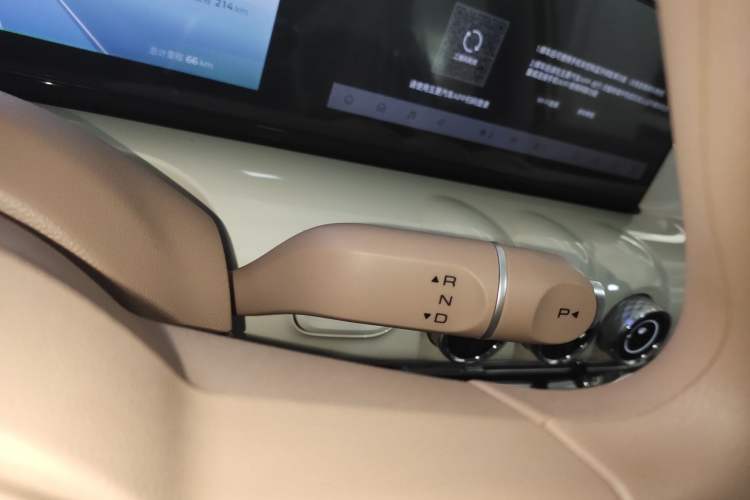 Used Wuling Bingo 2025 333 km Lingxi Connected Version
