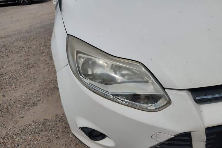 Used Ford Focus 2012 Sedan 1.6L Automatic Comfort Model
