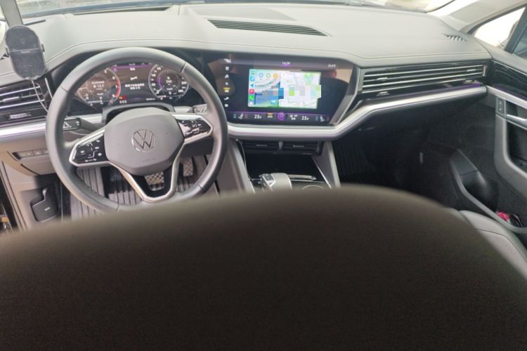 Used Volkswagen Touareg 2022 2.0 TSI RuiShang Edition Center Console