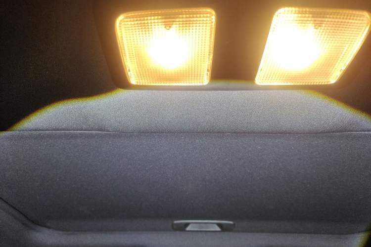 Used Mazda CX-4 2018 2.0L Automatic Two-Wheel Drive Blue Sky Dynamic Version China V Standard
