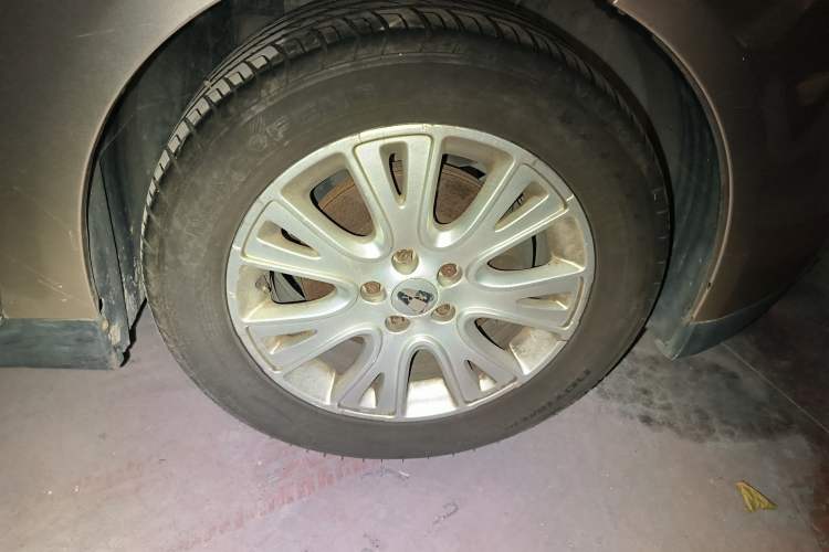 Used Roewe 550 2012 550 1.8L Manual Value Edition
