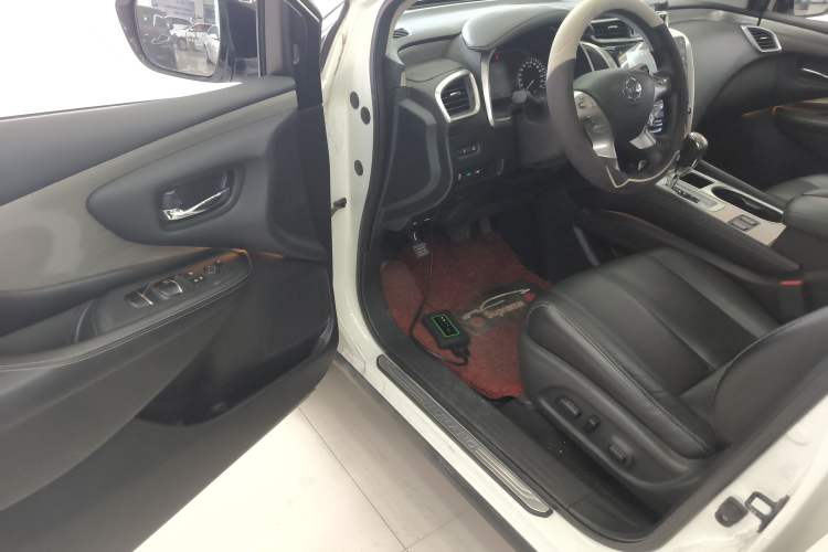 Used Nissan Murano 2021 2.5L XL Two-Wheel Drive Smart Connect Luxury Edition
