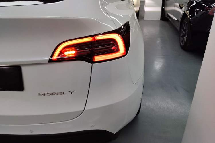 Used Tesla Model Y 2022 Revised Version Long-Range All-Wheel Drive
