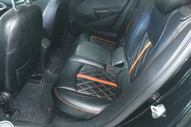 Used Chevrolet Cruze 2018 320 Automatic Pioneer Sunroof Edition Left Rear Seat