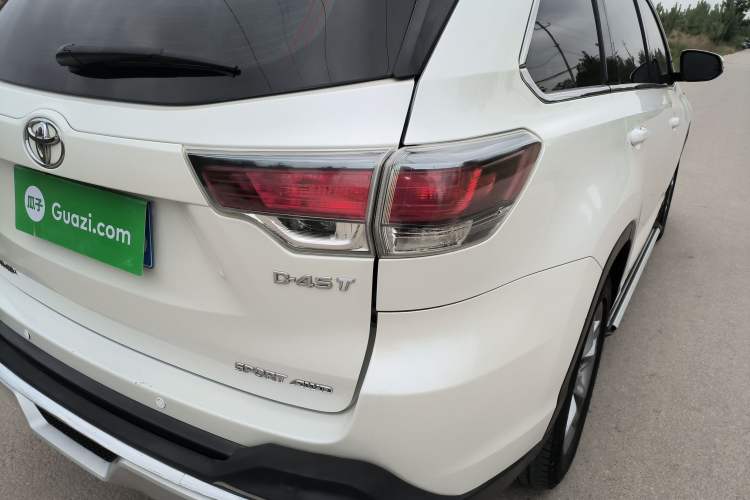 Used Toyota Highlander 2015 2.0T Four-Wheel Drive Luxury Edition 7-Seater